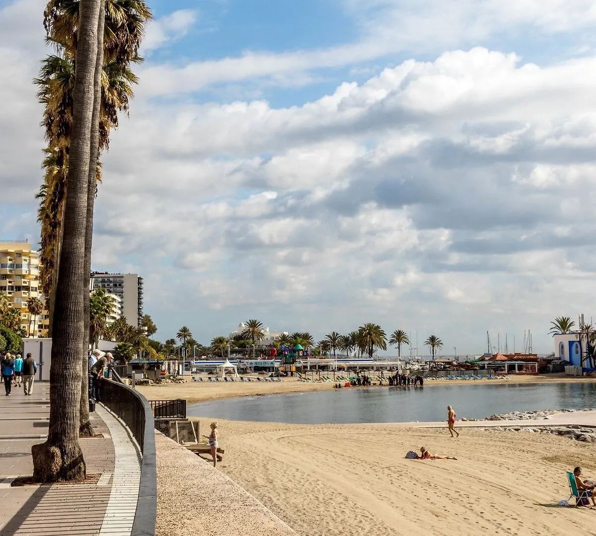 Eden Roc Beach Front Apartments Marbella 0*,  Spain